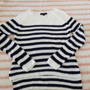 🎄 Holiday Sale: Atmosphere Knit Sweater